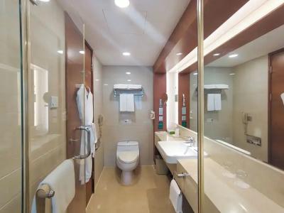 Holiday Inn Shenzhen Donghua, An Ihg - 47