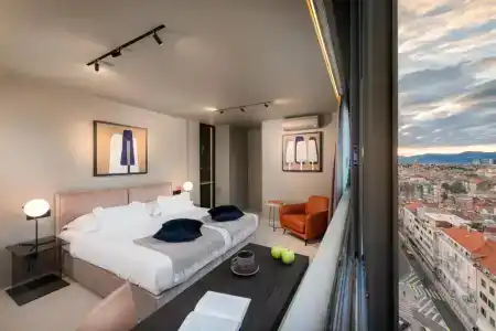 Royal Suites - 32