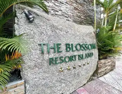 The Blossom Resort – Onsen & Foot Massage Inclusive - 0