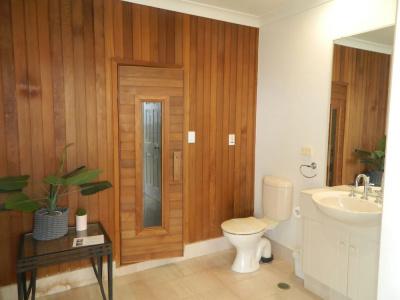 2nd Avenue Beachside - 53
