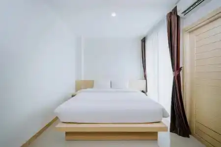 Circle Inn - 8