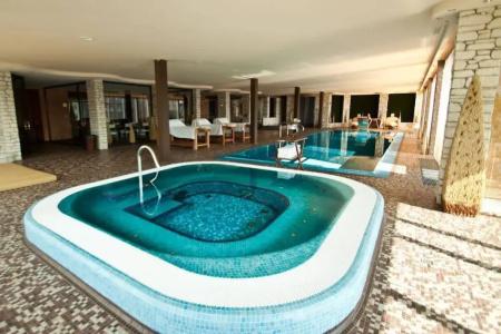 Royal Casino Spa & Resort - 22
