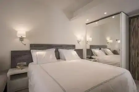 Bio Suites - 71