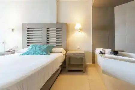 Hd Beach Resort - 68