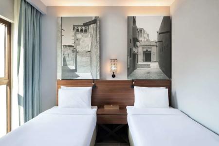 Super 8 by Wyndham Dubai Deira - 6
