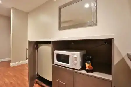 414 Anaheim - 77