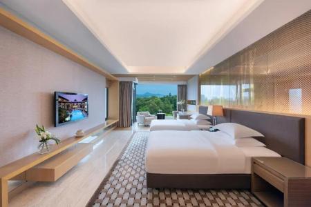 Mission Hills - 124