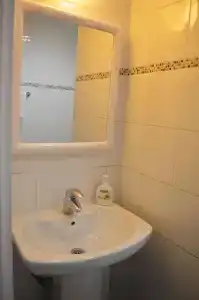 Somnio Hostels - 9