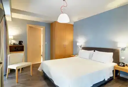 Phidias Piraeus - 111