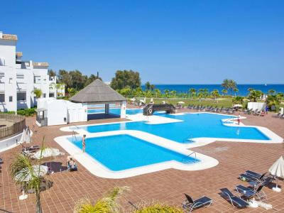 Estepona & Spa Resort - 12