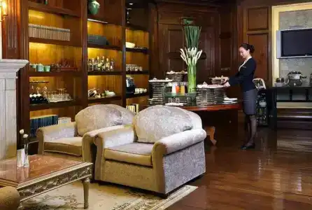 Landison Plaza Hangzhou - 9