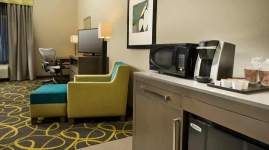 Hilton Garden Inn - 52