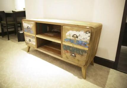 1825 Gallery - 97