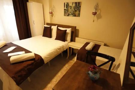 Nezahat Sultan Apart - 58