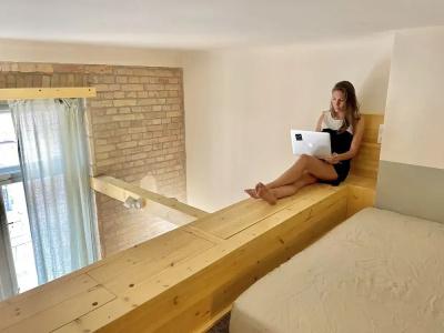 Lavender Circus Hostel, Doubles & Ensuites - 51