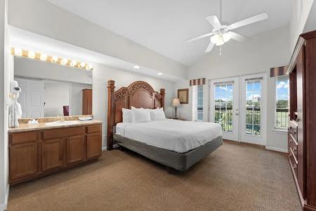 Grand Crowne by Capital Vacations - 149
