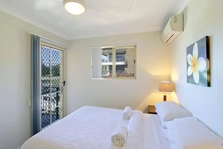 Sea Breeze on Main Beach - 30