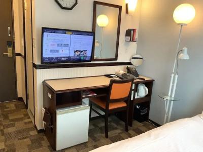 Toyoko Inn Niihama Ekimae - 27