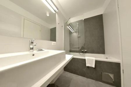Divota Apartment - 106