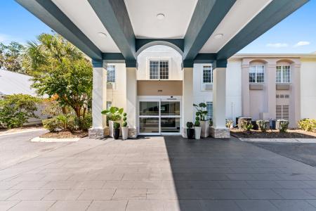 Holiday Inn Express Island, An Ihg - 40