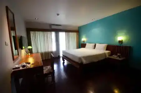 Sakorn Residence and - 95