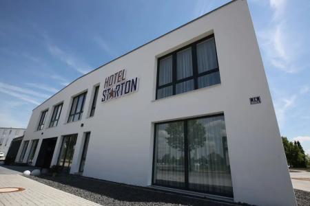 Starton am Village - 0