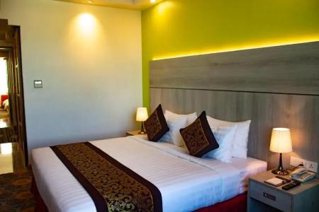 Ritz Grand Mandalay - 34