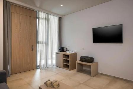 Trianon Luxury  & Suites - 186