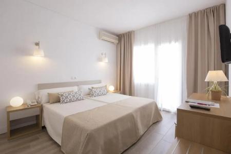 Cabot Romantic- Adults Only - 34