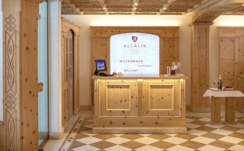 Swiss Alpine Allalin - 1