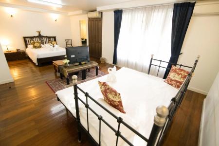Ssip Boutique Dhevej Bangkok - 75