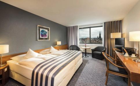 Maritim Ulm - 40