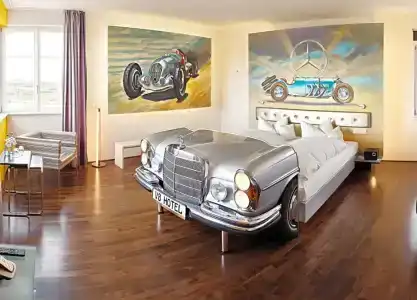 v8 Classic Motorworld Region Stuttgart - 79