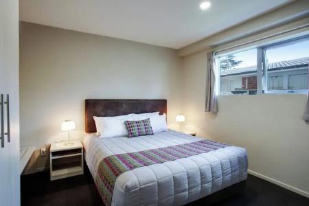 Ellerslie Palms - 31