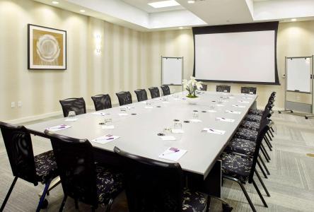 Hyatt Place Miami Airport East - 16