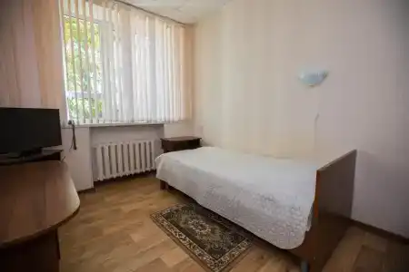 Весна - 54