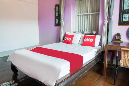 Oyo 554 Old Town Boutique Hostel - 25