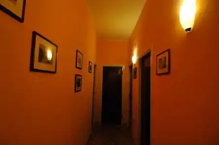 b&b Gate 52 - 13