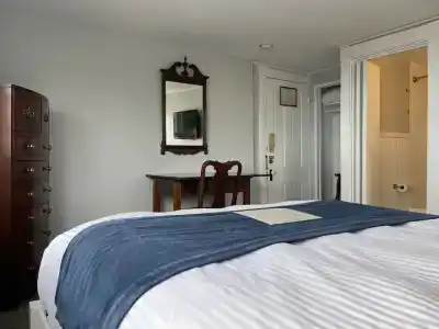 The Emerson Inn - 53