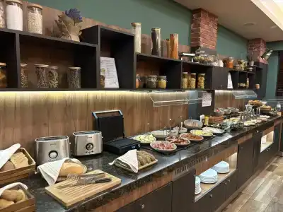 Golden Tulip Varna - 11