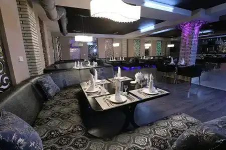 Zargaron Plaza - 23
