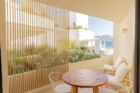 White Pebble Suites - 70