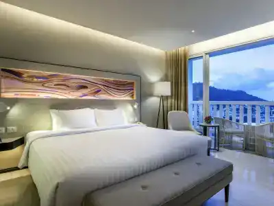 Novotel Phuket City Phokeethra - Sha Extra Plus - 7