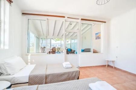 Sandy Beach Studios - 140