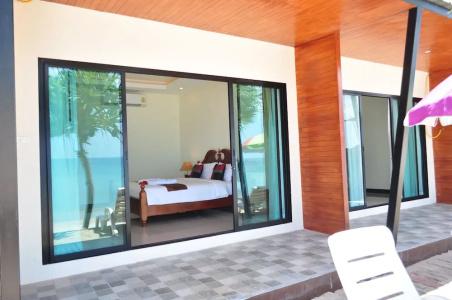 Lanta Seafront Resort - 32