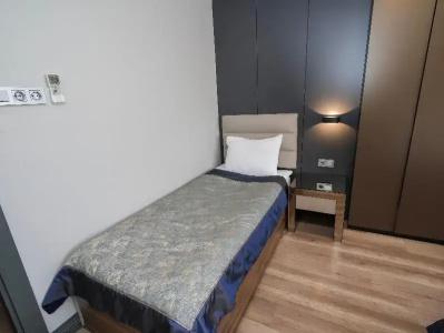 A Palace Suites - 108