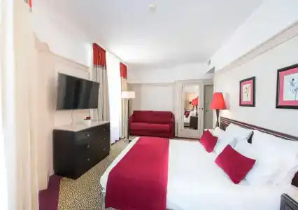 Mercure Plaza Biarritz Centre - 78