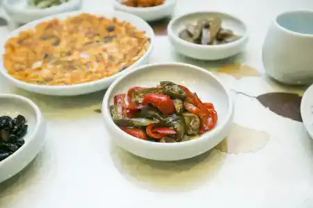 Bukchonmaru Hanok - 12
