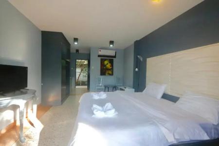 Momento Resort - 120