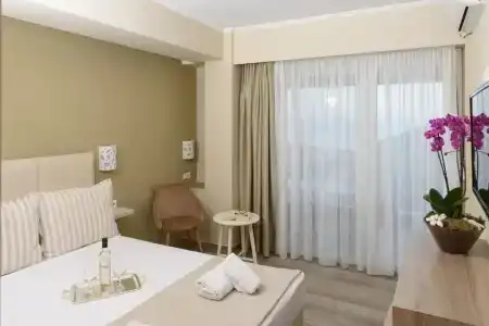 Ammos Beach Seaside Luxury Suites - 96